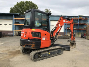 Kubota KX033 - 4 – Mini - pelle avec cabine climatisée – 2017 - Logist Agri
