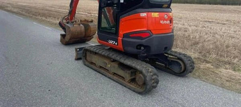 Kubota U27 - 4+3 Godets - Mini - pelle 2,7 t avec attache rotative - Logist Agri